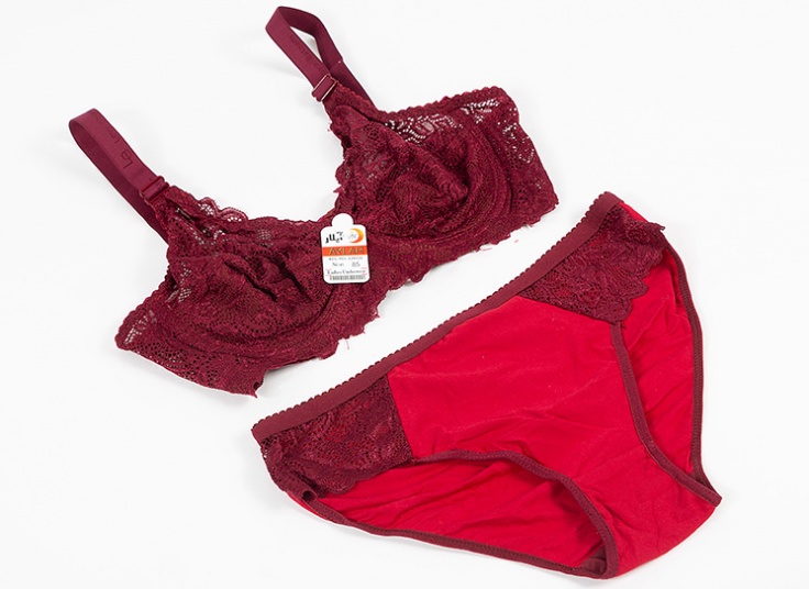 ست لباس زیر Ailar