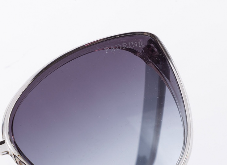 عینک آفتابی زنانه Fadeinr مدل 2779