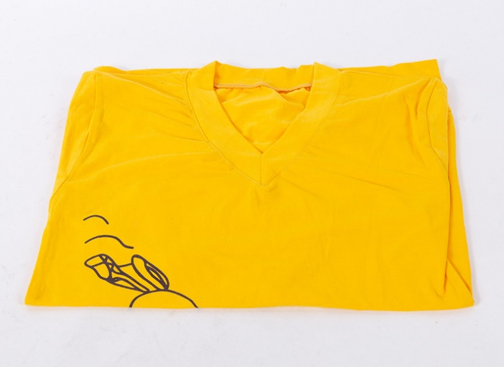 تیشرت زنانه طرح Snoopy