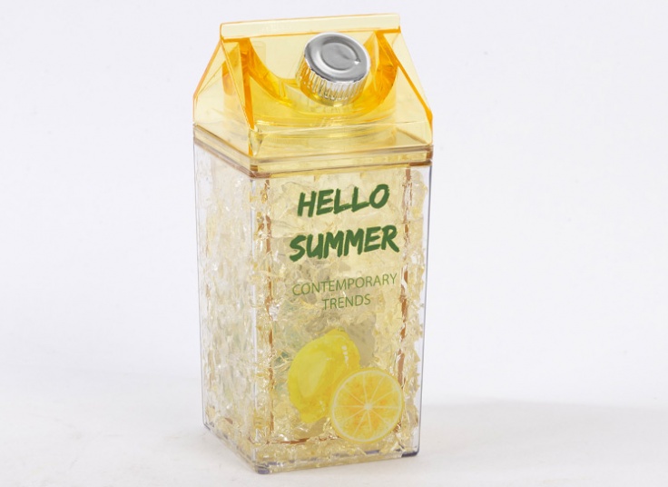 بطری اسموتی Hello Ice