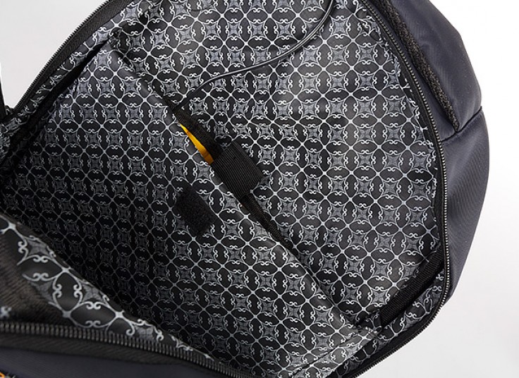 کیف کوله Caterpillar سری USB Edition