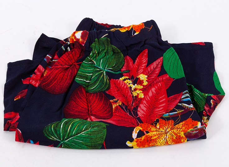 شلوارک طرحدار زنانه