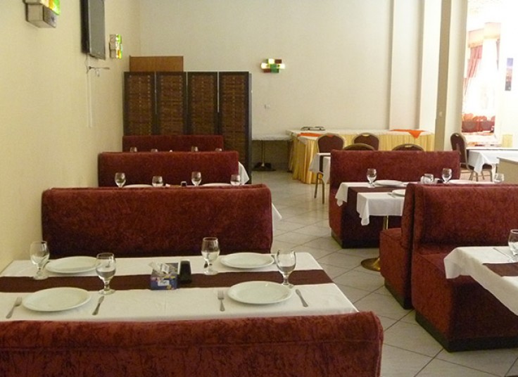 رستوران نارون هتل پارسیان انقلاب