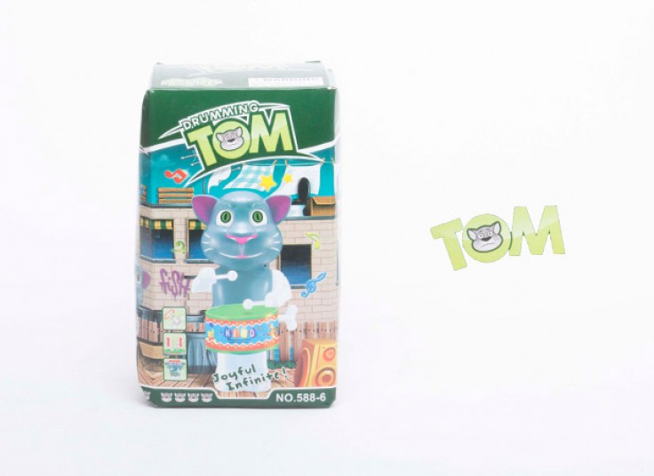 عروسک Talking Tom