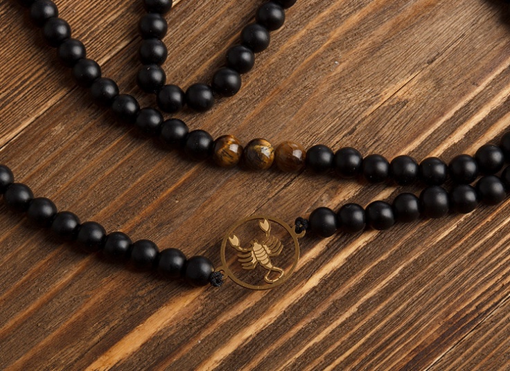 گردنبند سنگی ماه تولد