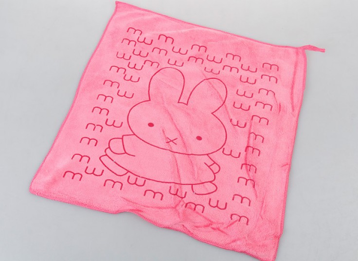 دستمال حوله ای طرح خرگوش