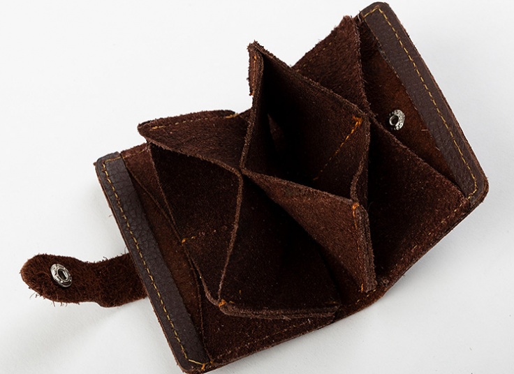 جاکارتی چرمی آکاردئونی