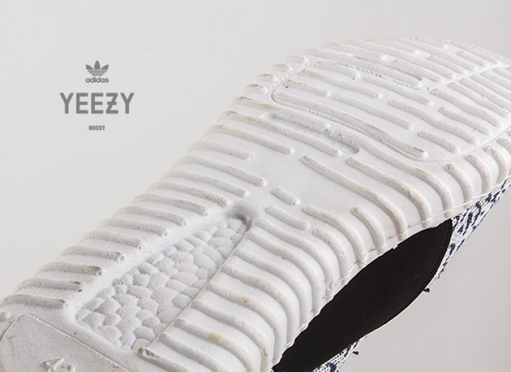 کفش زنانه و مردانه YEEZY