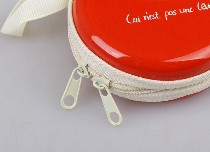 کیف هندزفری فلزی