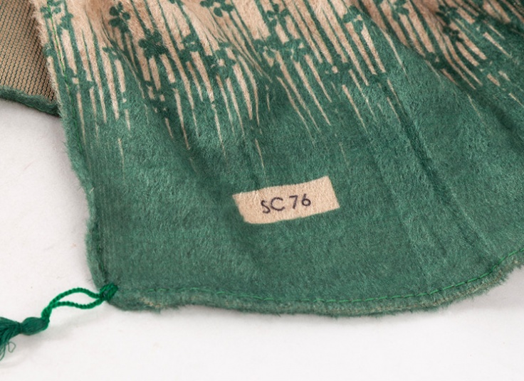 شال مخمل پاییزی