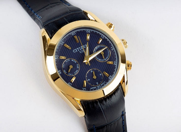 ساعت مچی مردانه و زنانه Citizen مدل1526