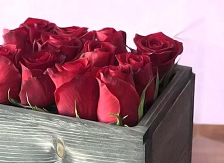 گل فروشی رز سفید