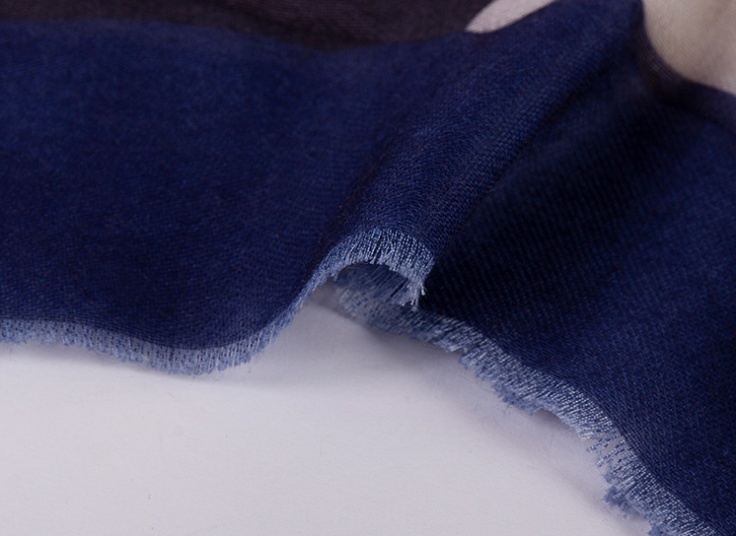 روسری قواره دار ZIBOO طرح Chanel