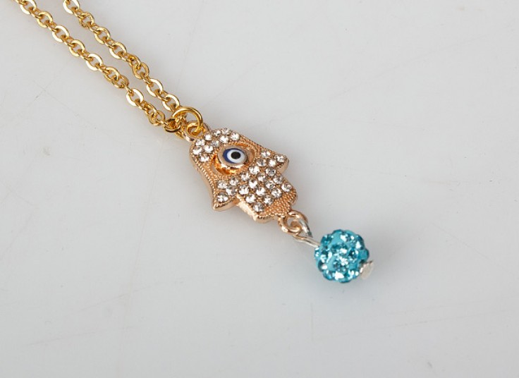 آویز ساعت نگین دار