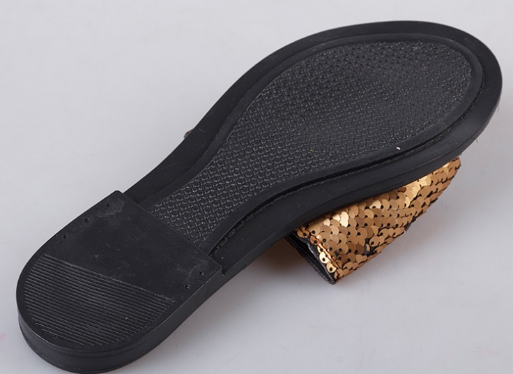 صندل زنانه پولکی Leaza