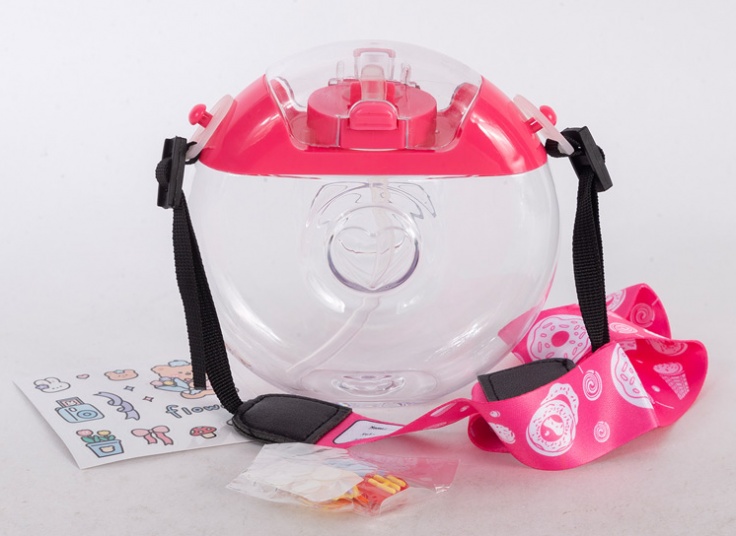 قمقمه کودک مدل نی دار طرح دونات