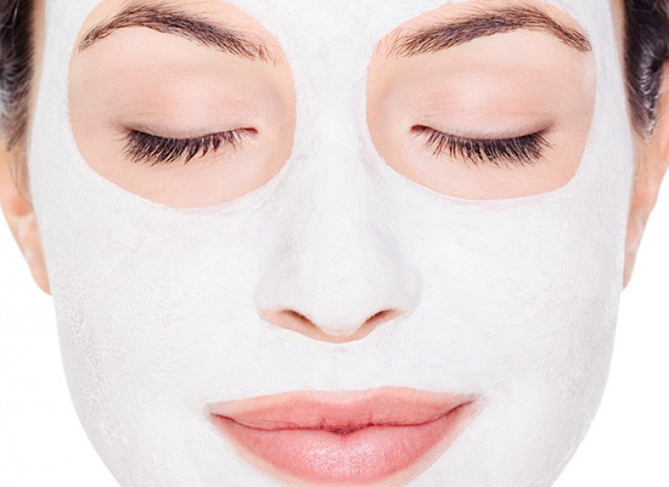 لیفت گچی پوست صورت در کلینیک آفتاب تابان