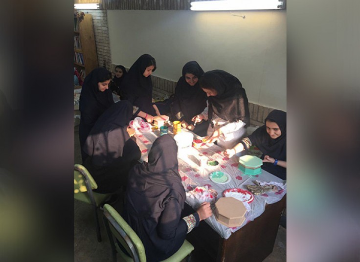 آموزش مجسمه و نقاشی مجتمع فرهنگی مهراندخت