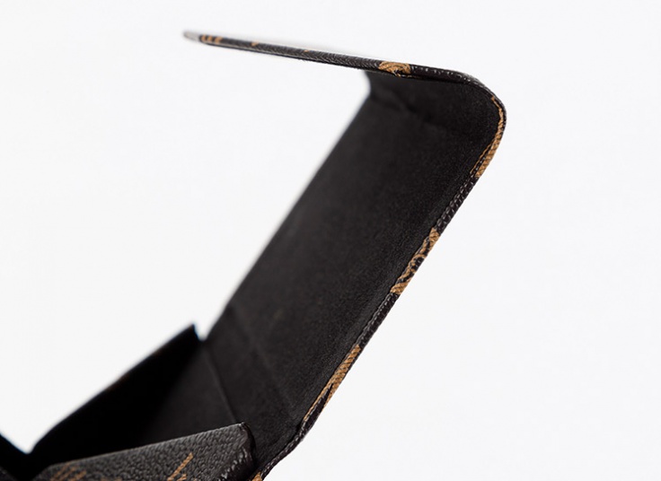 کیف عینک مثلثی مدل تاشو