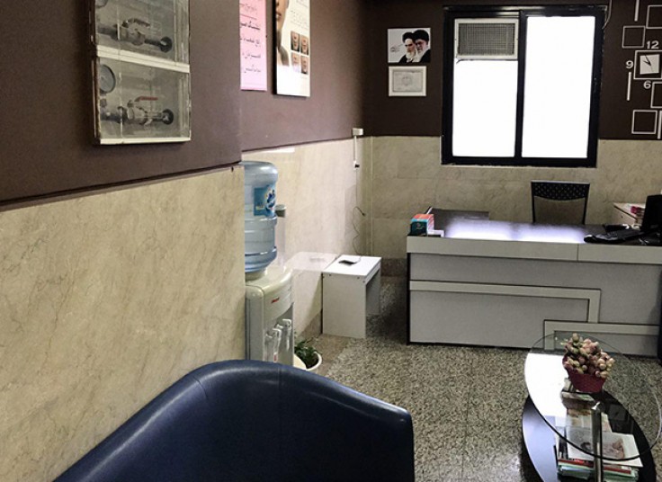 جوانسازی صورت در درمانگاه پاک