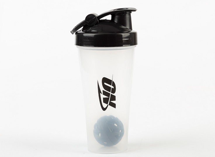 شیکر ورزشی On