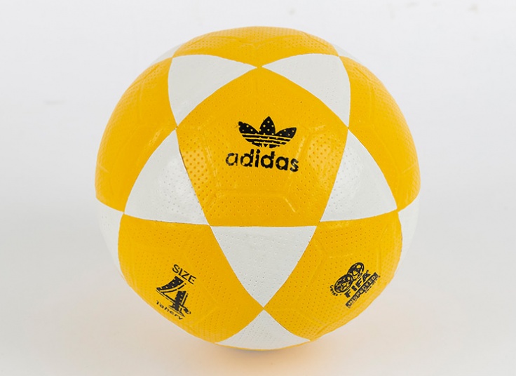 توپ فوتبال Liverpool