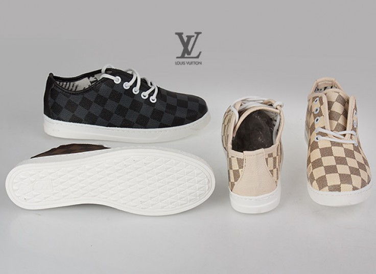 کفش اسنیکرز طرح LV