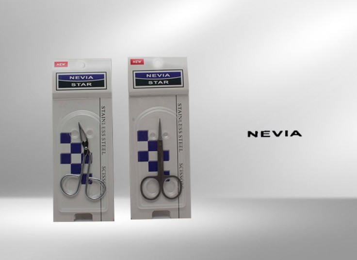 موچین و قیچی آرایشی NEVIA