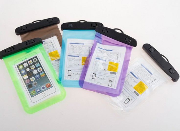 کیف موبایل ضد آب