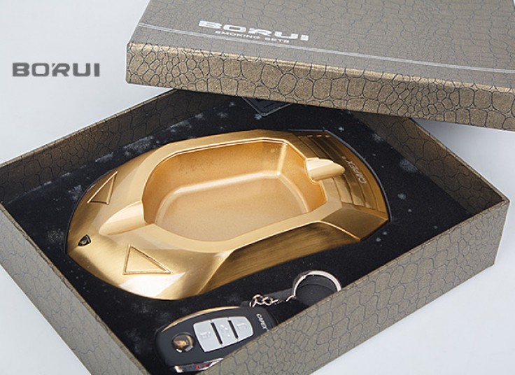دو مدل فندک و زیرسیگاری BORUI