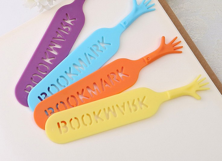 نشانه گذار کتاب Help Me