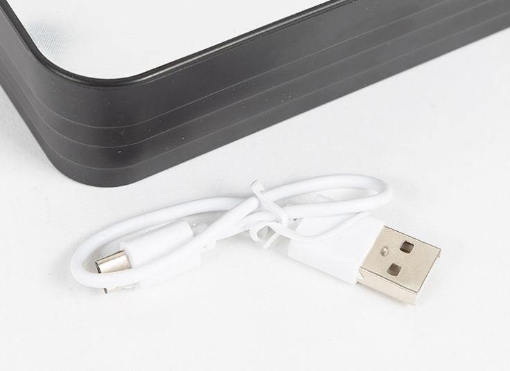 اسپیکر بلوتوث ساعت دار