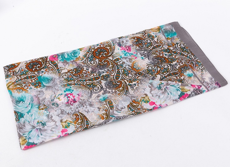 روسری طرح بته جقه Mgs