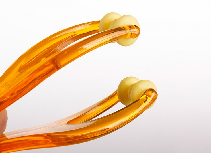 ماساژور انگشت