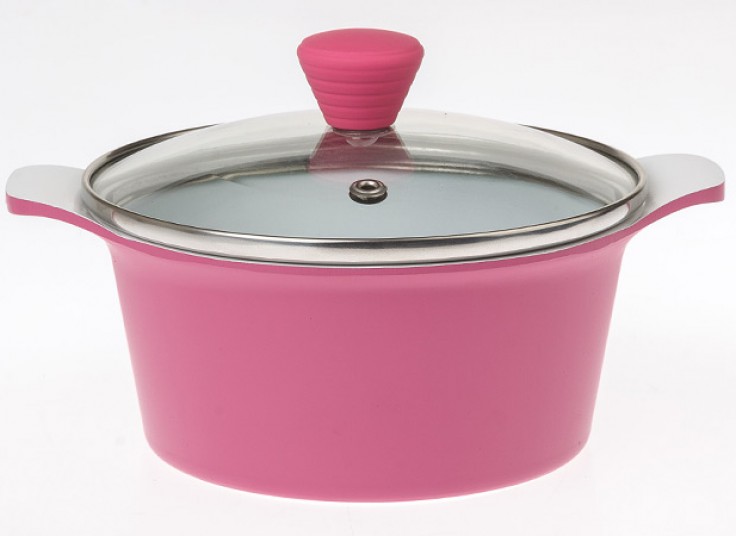 سرویس قابلمه سرامیکی Fessle