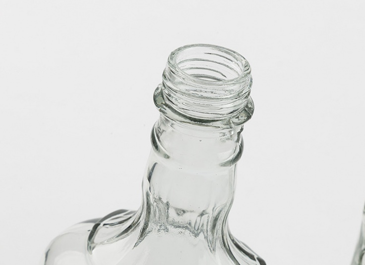 بطری شیشه ای