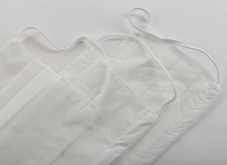 ماسک یکبار مصرف سه لایه