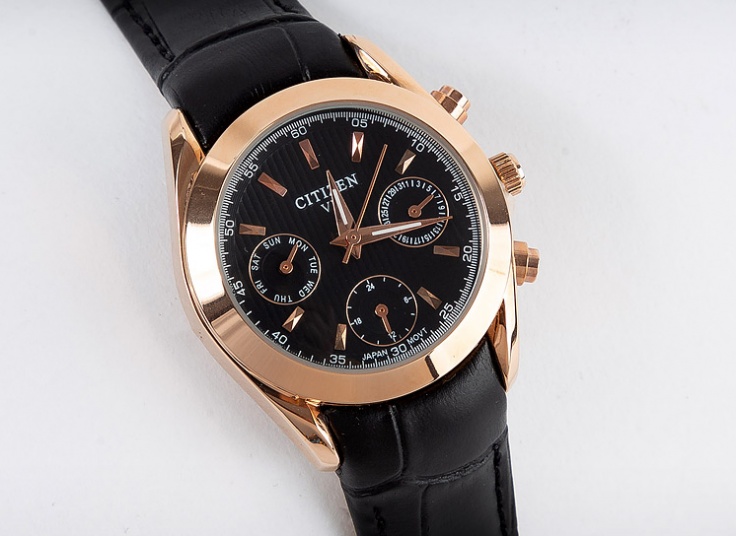 ساعت مچی مردانه و زنانه Citizen مدل1526