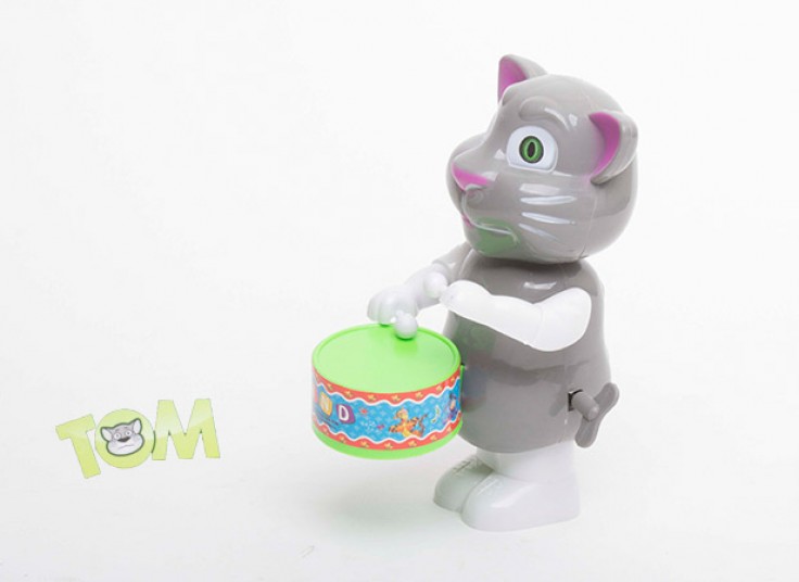عروسک Talking Tom