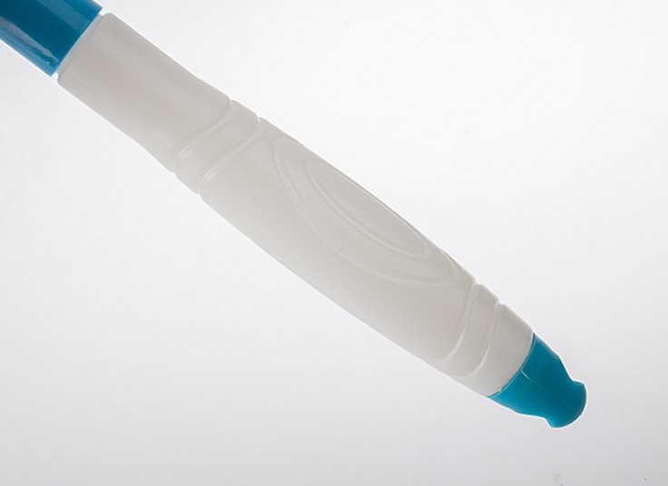 شیشه پاک کن اسپری دار