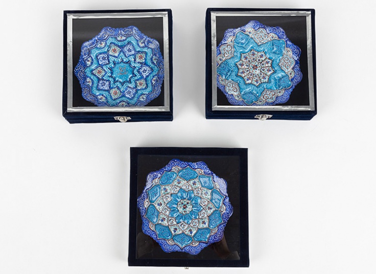 بشقاب میناکاری