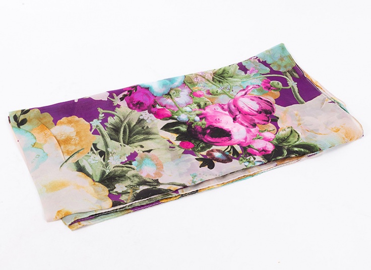 روسری چاپی طرح گل