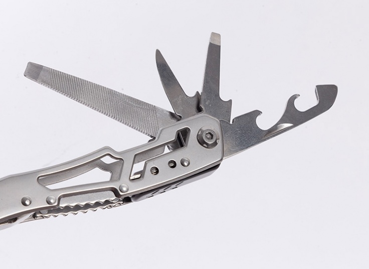 ابزار چند کاره کمپینگ