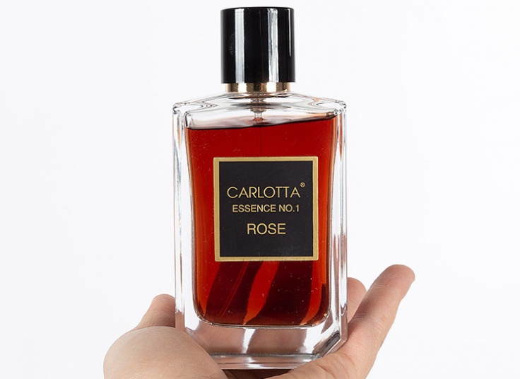 پکیج کادویی محصولات آرایشی CARLOTTA