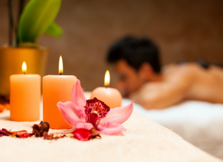 ماساژ تای و هندی در 5 عنصر