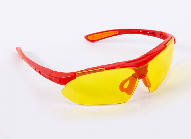 عینک اسپرت کوهنوردی و دوچرخه سواری