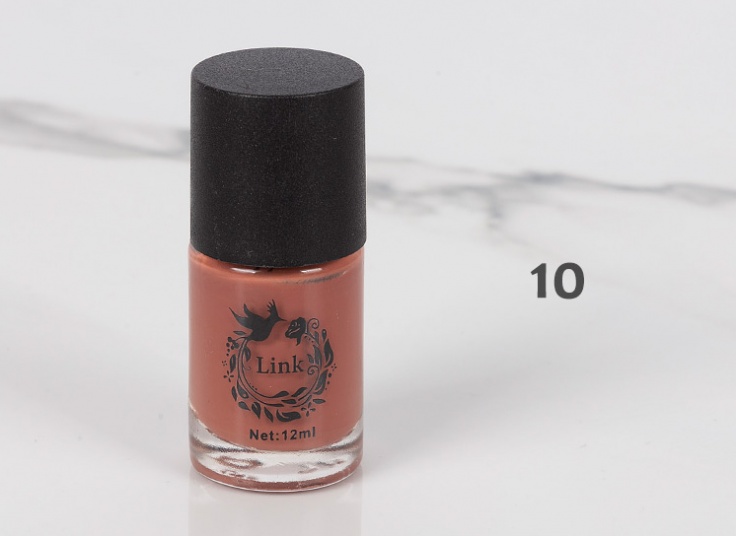 لاک ناخن Link