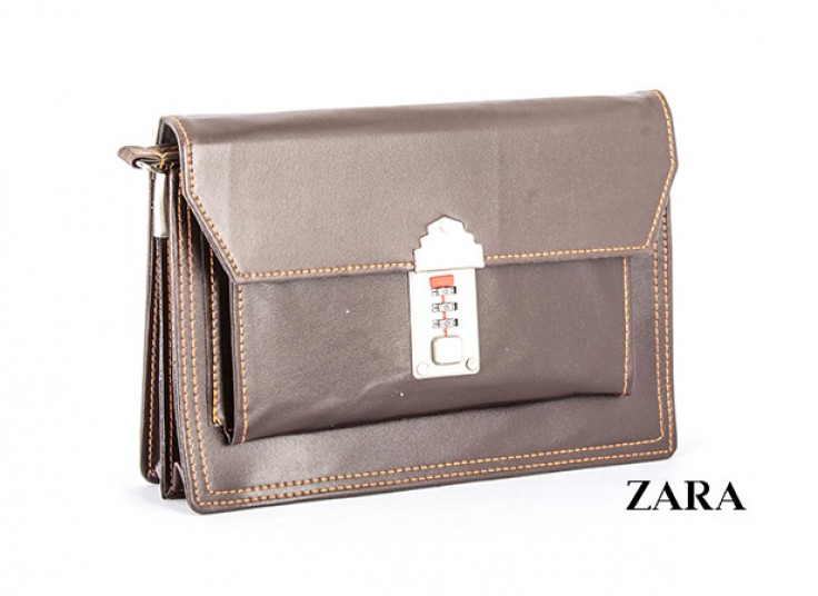 کیف پاسپورتی رمزدار ZARA