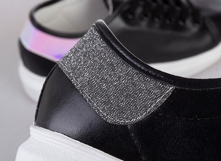 کفش اسنیکرز زنانه Alexander McQueen