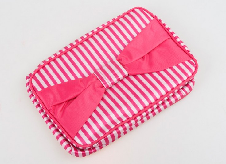 کیف لوازم آرایش مسافرتی